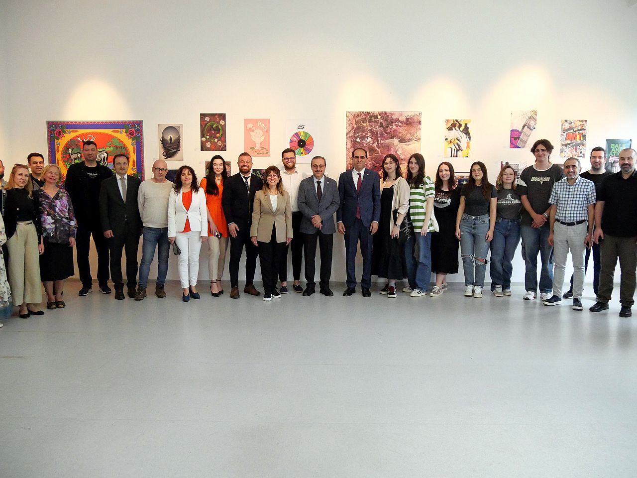 Svjetski dan umjetnosti: IUS domaćin zajedničke izložbe sa Univerzitetom Haci Bayram Veli