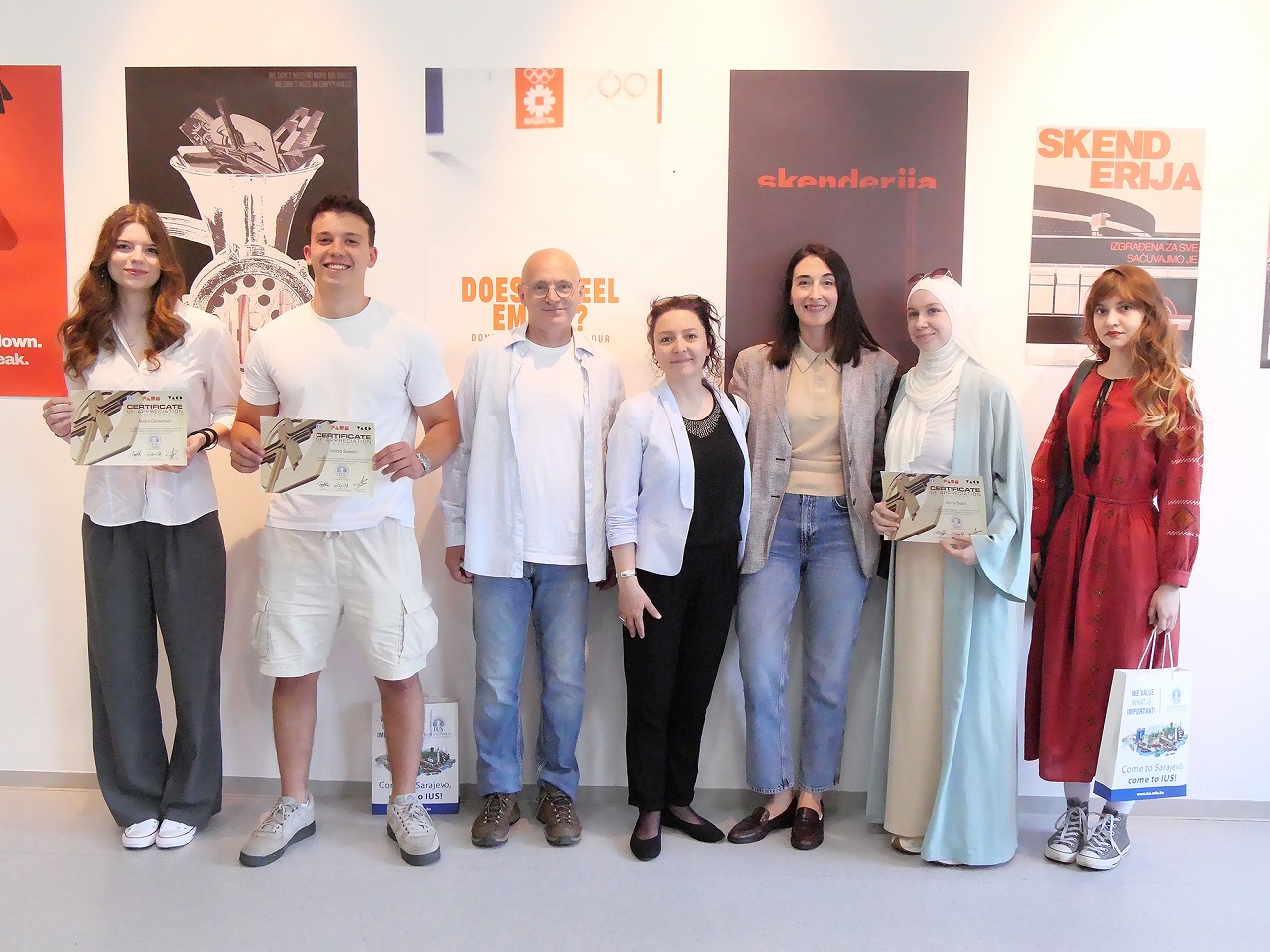 Skenderija očima mladih: Izložba plakata na IUS-u